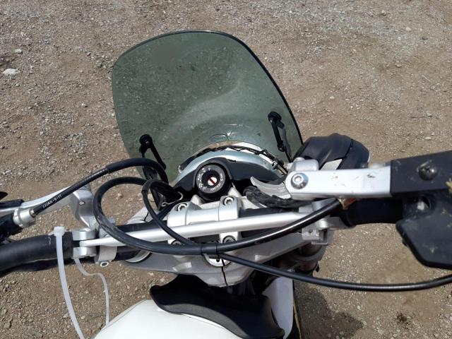 ML0KAFBM9JT000720 - 2018 DUCATI SCRAMBLER WHITE photo 8