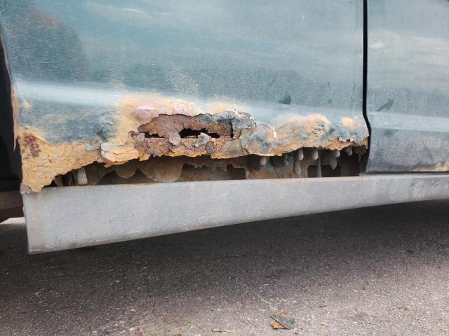 2G1WW12E829133291 - 2002 CHEVROLET MONTE CARL მწვანე ფოტო 9