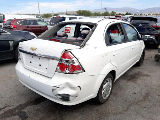 KL1TD56658B259455 - 2008 CHEVROLET AVEO BASE WHITE photo 4