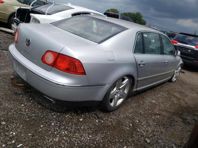 WVWAF03DX58002073 - 2005 VOLKSWAGEN PHAETON 4. SILVER photo 4