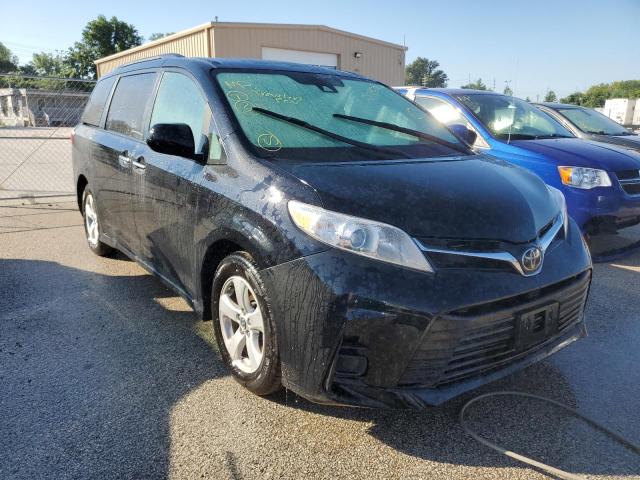 5TDKZ3DC2KS020724 - 2019 TOYOTA SIENNA LE  photo 1