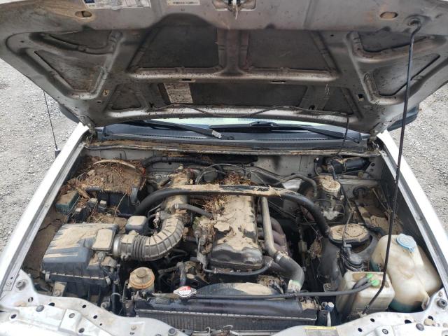 2CNBJ13C326916209 - 2002 CHEVROLET TRACKER SILVER photo 7