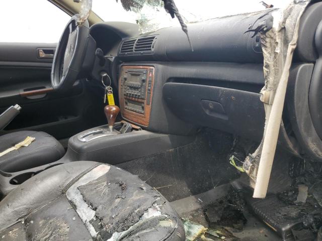 WVWYH63B24E129832 - 2004 VOLKSWAGEN PASSAT GLX Boz foto 5