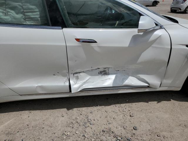 5YJSA1E17GF173961 - 2016 TESLA MODEL S Սպիտակ լուսանկար 9
