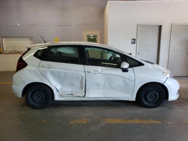 3HGGK5H42KM748408 - 2019 HONDA FIT LX WHITE photo 9