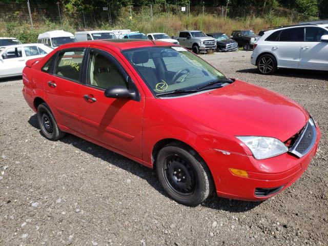 1FAHP34N66W168680 - 2006 FORD FOCUS ZX4 RED photo 1