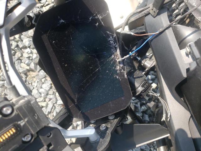 WB10J9309LZJ19210 - 2020 BMW R 1250 GS BLACK photo 8