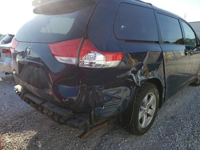 5TDKK3DC6BS038390 - 2011 TOYOTA SIENNA LE BLUE photo 9