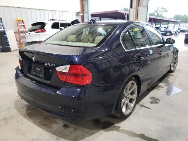 WBAVB335X6PS05153 - 2006 BMW 330I BLUE photo 4