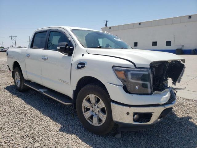 1N6AA1E52HN550985 - 2017 NISSAN TITAN SV WHITE photo 1