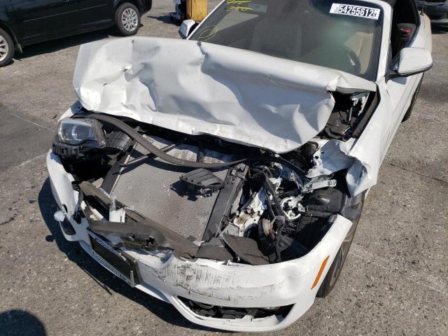 WBA2M7C5XJVD51483 - 2018 BMW 230I Weiß Foto 9