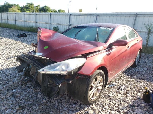 5NPEB4AC1DH746708 - 2013 HYUNDAI SONATA GLS RED photo 2