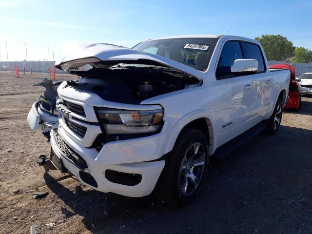 1C6SRFJT7NN181836 - 2022 RAM 1500 LARAM WHITE photo 2