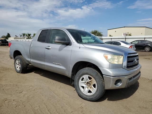 5TFRM5F12AX012233 - 2010 TOYOTA TUNDRA DOU SILVER photo 1