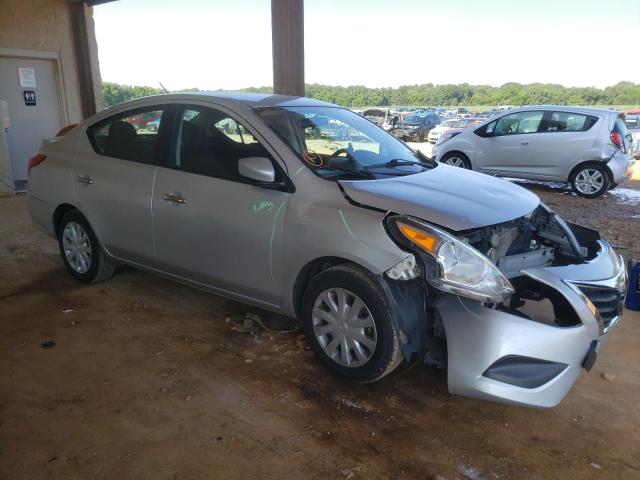 3N1CN7AP2HL848028 - 2017 NISSAN VERSA S SILVER photo 1