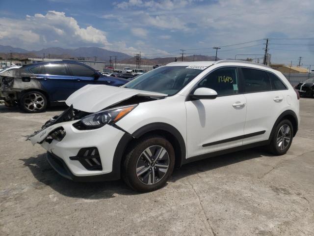 KNDCB3LC6N5524178 - 2022 KIA NIRO LX WHITE photo 2