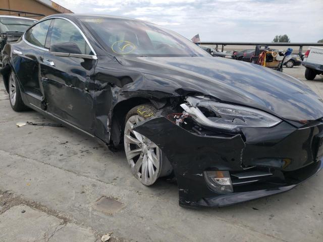 5YJSA1E2XHF183880 - 2017 TESLA MODEL S Սև լուսանկար 9