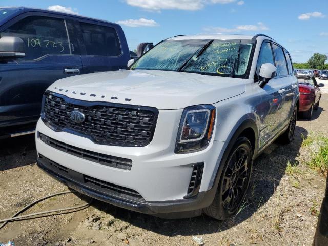 5XYP3DHC7MG178709 - 2021 KIA TELLURIDE SILVER photo 2