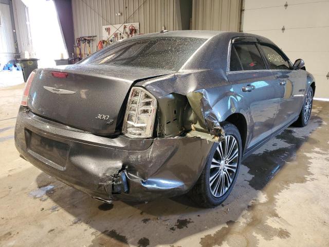 2C3CCAGG0EH166877 - 2014 CHRYSLER 300 S GRAY photo 4