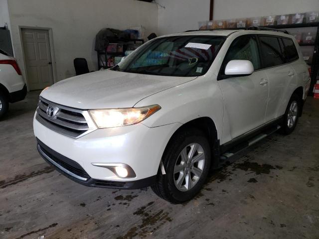 5TDZK3EH3DS091527 - 2013 TOYOTA HIGHLANDER WHITE photo 2