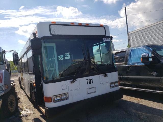 15GGD2711A1179263 - 2010 GILLIG TRANSIT BU WHITE photo 1