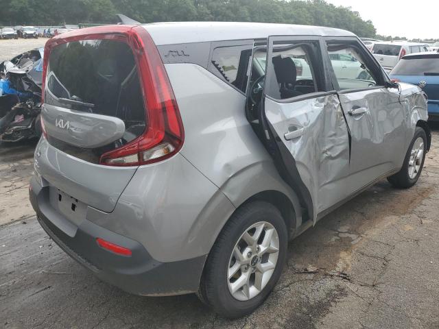 KNDJ23AU1N7835394 - 2022 KIA SOUL LX GRAY photo 4