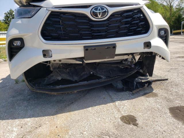 5TDGZRBHXMS126218 - 2021 TOYOTA HIGHLANDER WHITE photo 9