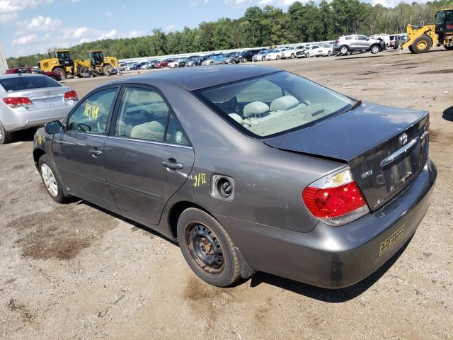 4T1BE32K65U614671 - 2005 TOYOTA CAMARY GRAY photo 3