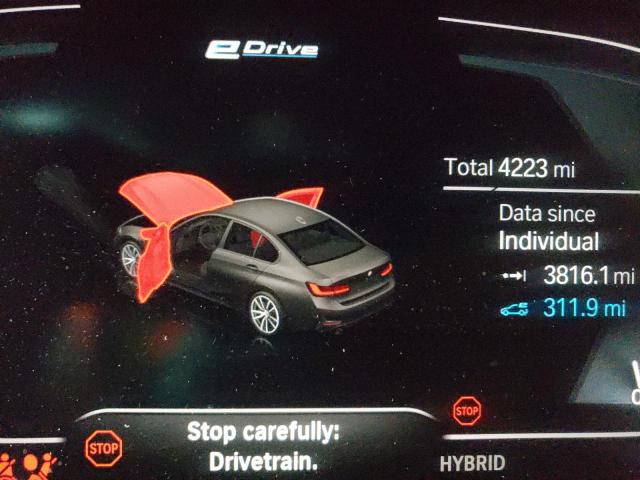 3MW5P7J09N8C65020 - 2022 BMW 330E GRAY photo 8