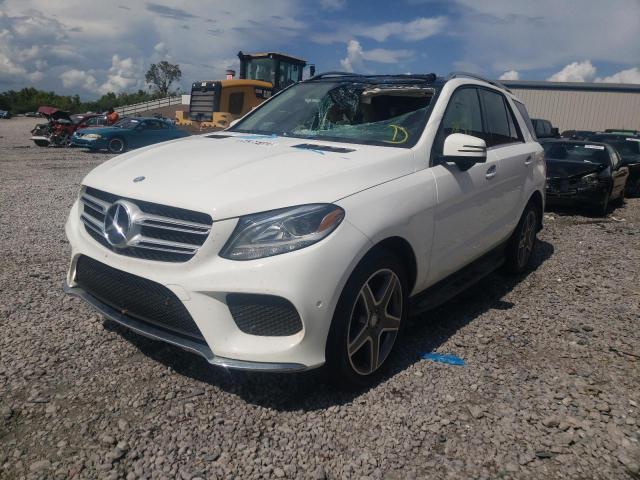 4JGDA5GB8HA872060 - 2017 MERCEDES-BENZ GLE 400 4M WHITE photo 2