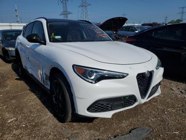 ZASPAKAN0K7C42077 - 2019 ALFA ROMEO STELVIO WHITE photo 1