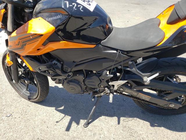 JKAERKD19LDA78796 - 2020 KAWASAKI ER400 D ORANGE photo 7