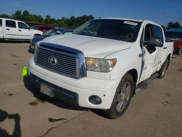 5TFHW5F16CX243029 - 2012 TOYOTA TUNDRA CRE WHITE photo 2