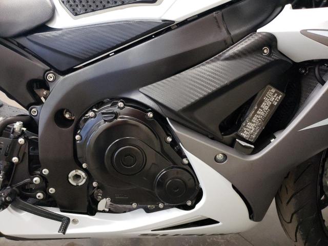 JS1GN7FA1F2100494 - 2015 SUZUKI GSX-R600 BLACK photo 7