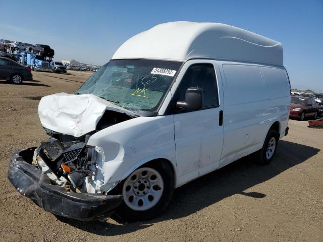 1GCSHAF46D1136652 - 2013 CHEVROLET EXPRESS G1 WHITE photo 2