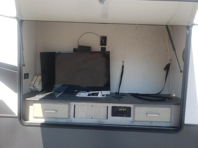 4YDF39527ME761243 - 2021 KEYSTONE AVALANCHE თეთრი ფოტო 8