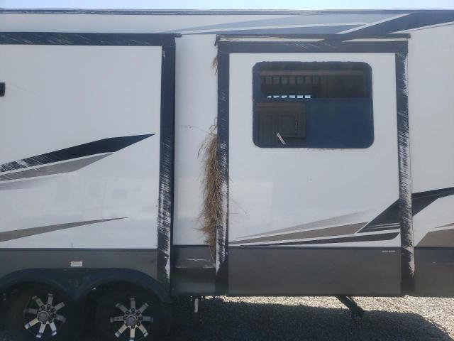 4YDF39527ME761243 - 2021 KEYSTONE AVALANCHE თეთრი ფოტო 9