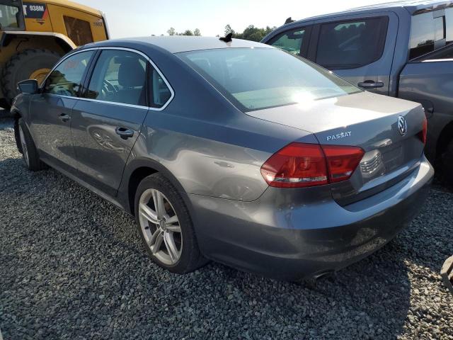 1VWBT7A39EC038489 - 2014 VOLKSWAGEN PASSAT SE GRAY photo 3