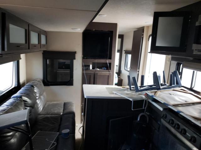 4X4TSMF24KC014759 - 2019 OTHER RV TWO TONE photo 5