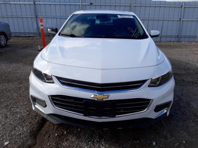 1G1ZJ5SU1HF233758 - 2017 CHEVROLET MALIBU HYB WHITE photo 9