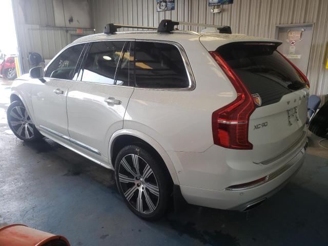 YV4A221L8M1706908 - 2021 VOLVO XC90 T6 IN WHITE photo 3