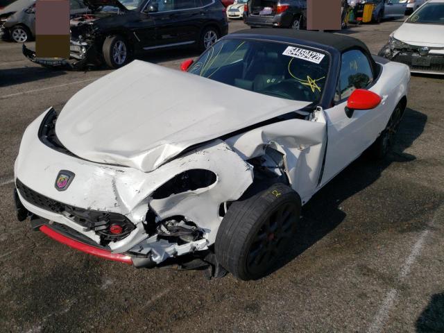 JC1NFAEK1J0137628 - 2018 FIAT 124 SPIDER WHITE photo 2