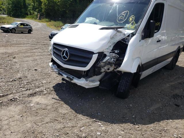 WD3PE7CD0HP508845 - 2017 MERCEDES-BENZ SPRINTER 2 WHITE photo 9