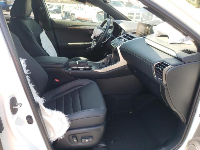 JTJSARBZXM5032319 - 2021 LEXUS NX 300 BAS 白色 照片 5