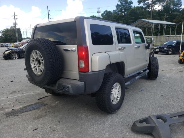 5GTEN13E888129596 - 2008 HUMMER H3 GRAY photo 4