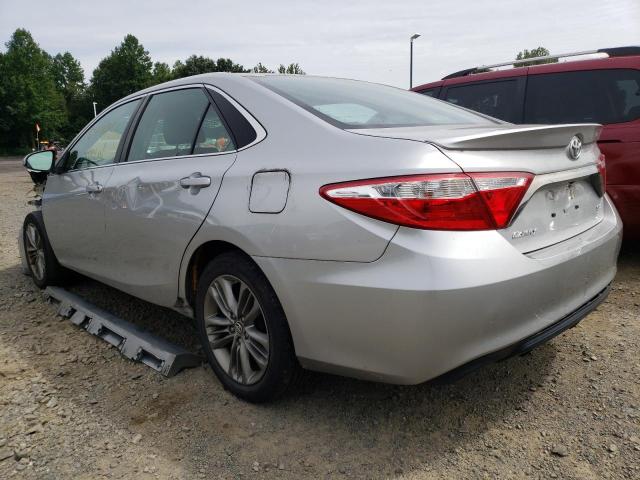 4T1BF1FK5GU538102 - 2016 TOYOTA CAMRY LE SILVER photo 3