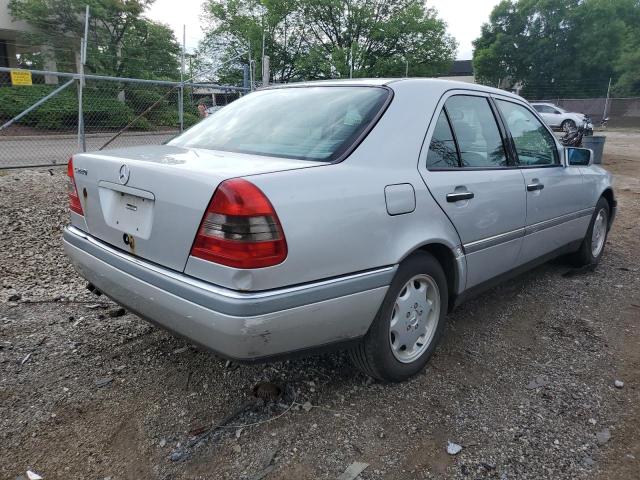 WDBHA22E9TF466546 - 1996 MERCEDES-BENZ C 220 SILVER photo 4