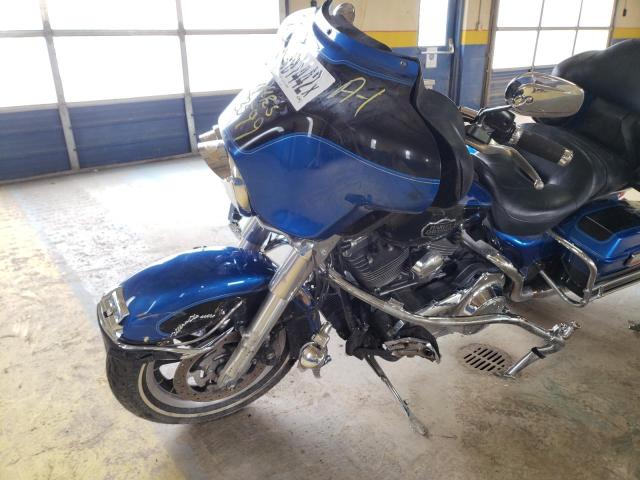 1HD1FC4138Y665137 - 2008 HARLEY-DAVIDSON FLHTCUI 蓝色 照片 9