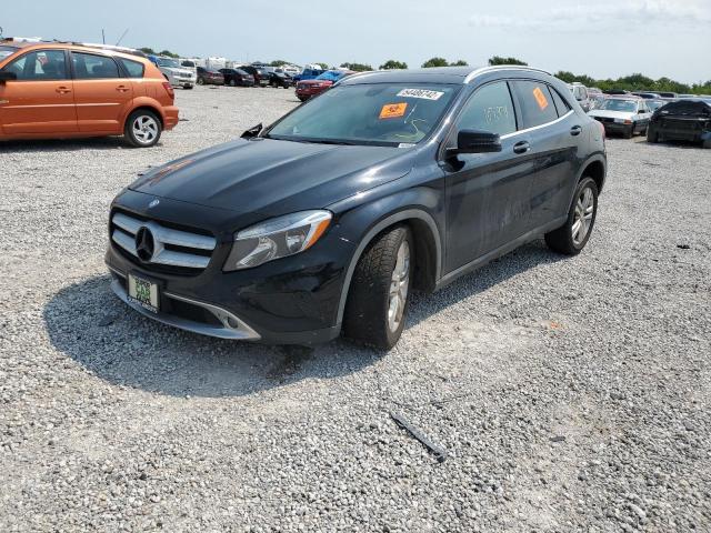 WDCTG4EB4FJ167565 - 2015 MERCEDES-BENZ GLA 250 BLACK photo 2