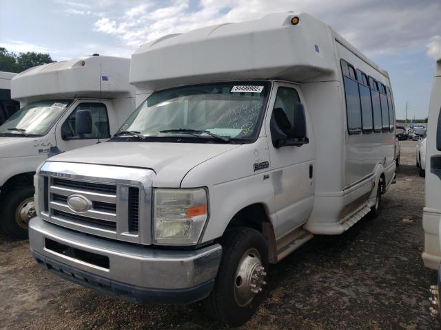 1FDEE4FL3EDA81975 - 2014 FORD E450 BUS WHITE photo 2